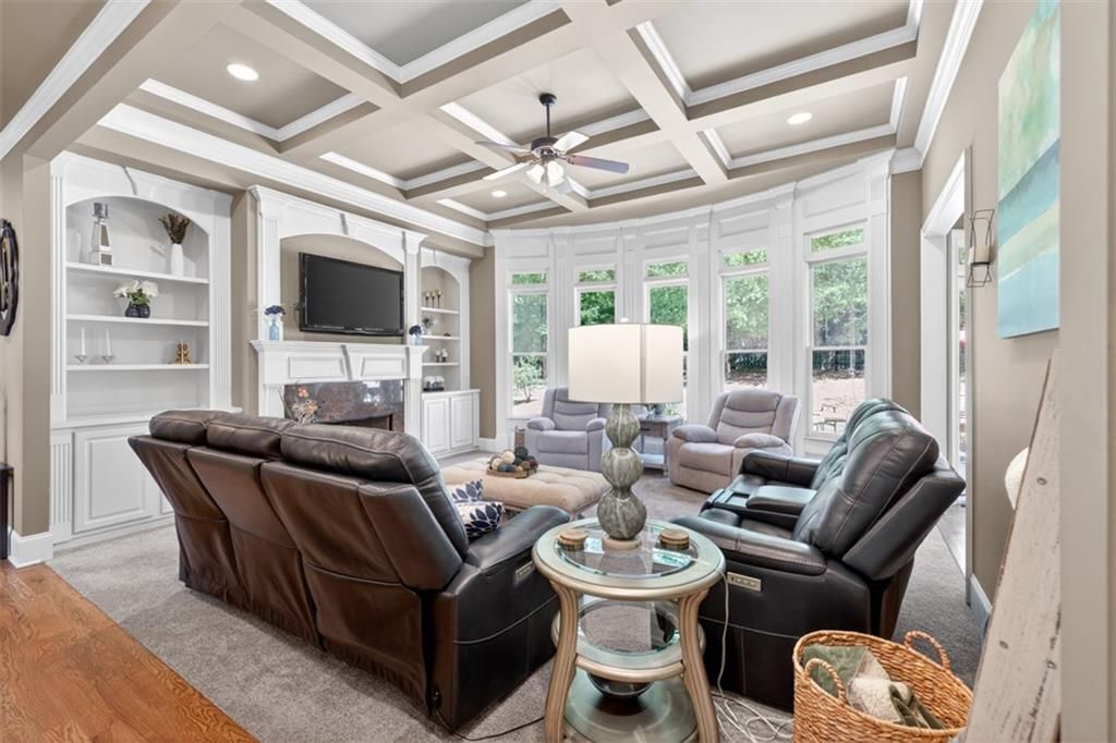 Image 14 of property listing at 4259 Sierra Creek Drive, Hoschton, GA 30548