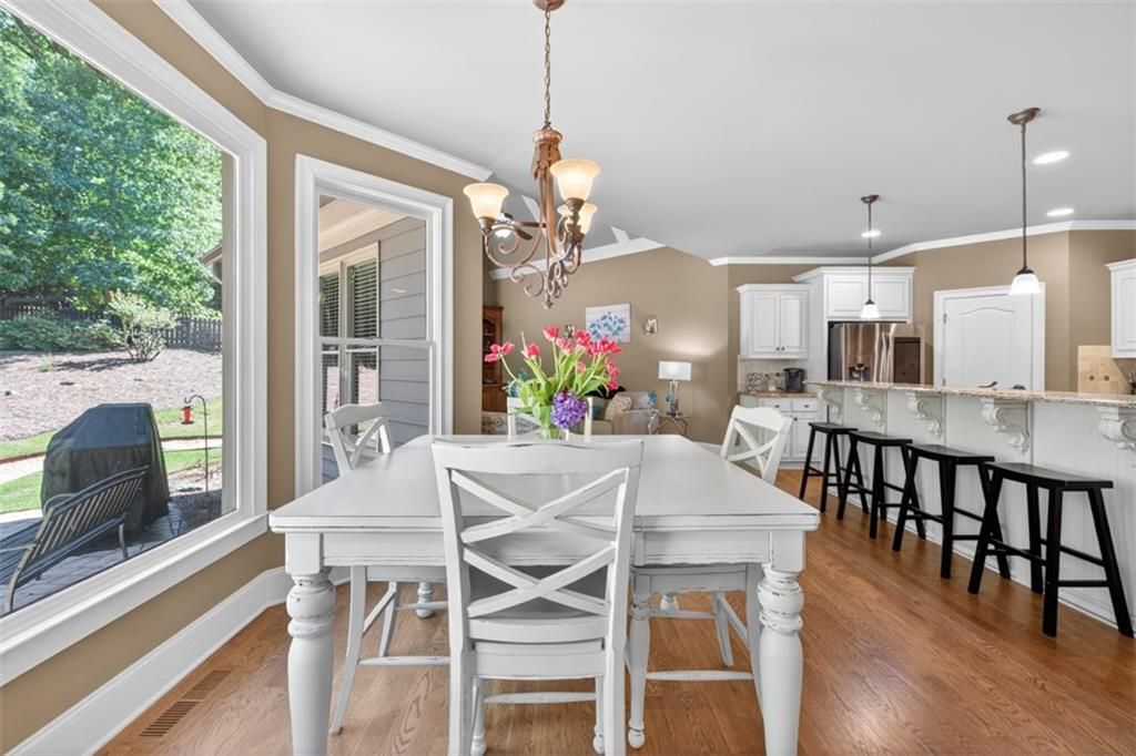 Image 17 of property listing at 4259 Sierra Creek Drive, Hoschton, GA 30548