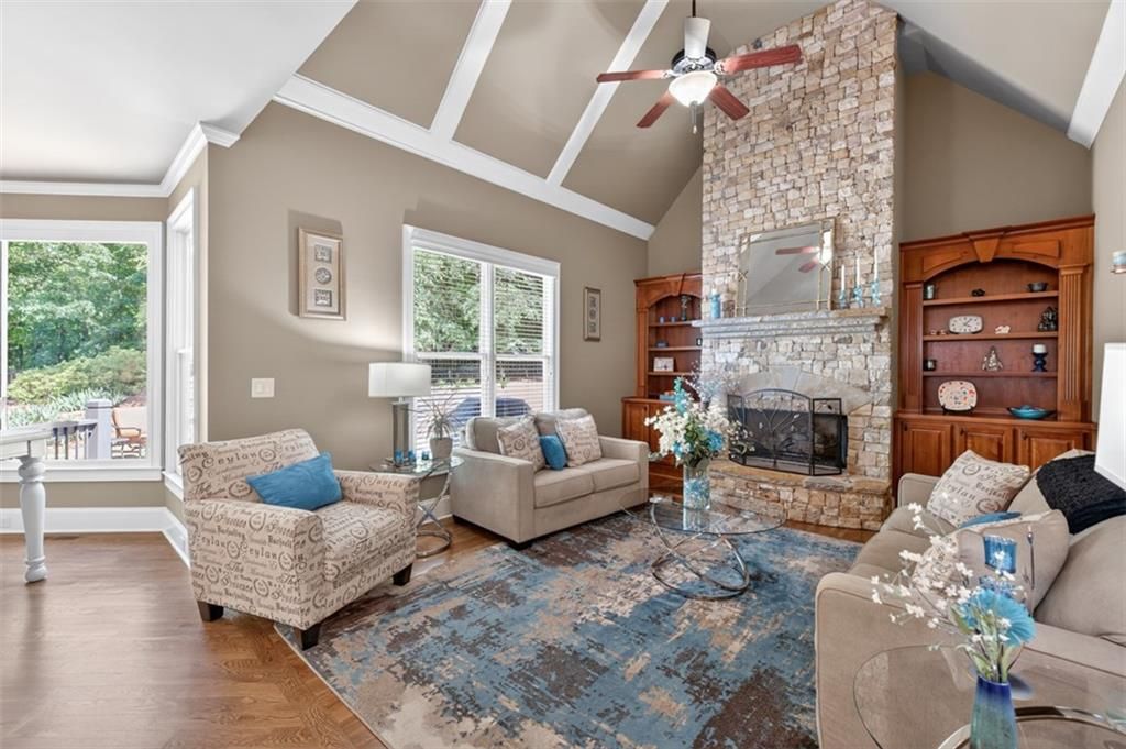 Image 25 of property listing at 4259 Sierra Creek Drive, Hoschton, GA 30548