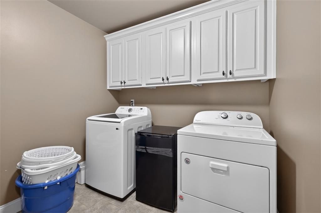 Image 38 of property listing at 4259 Sierra Creek Drive, Hoschton, GA 30548