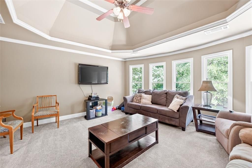 Image 40 of property listing at 4259 Sierra Creek Drive, Hoschton, GA 30548