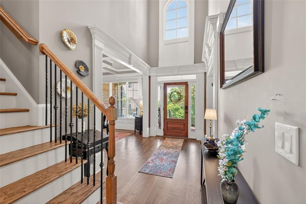 Image 5 of property listing at 4259 Sierra Creek Drive, Hoschton, GA 30548