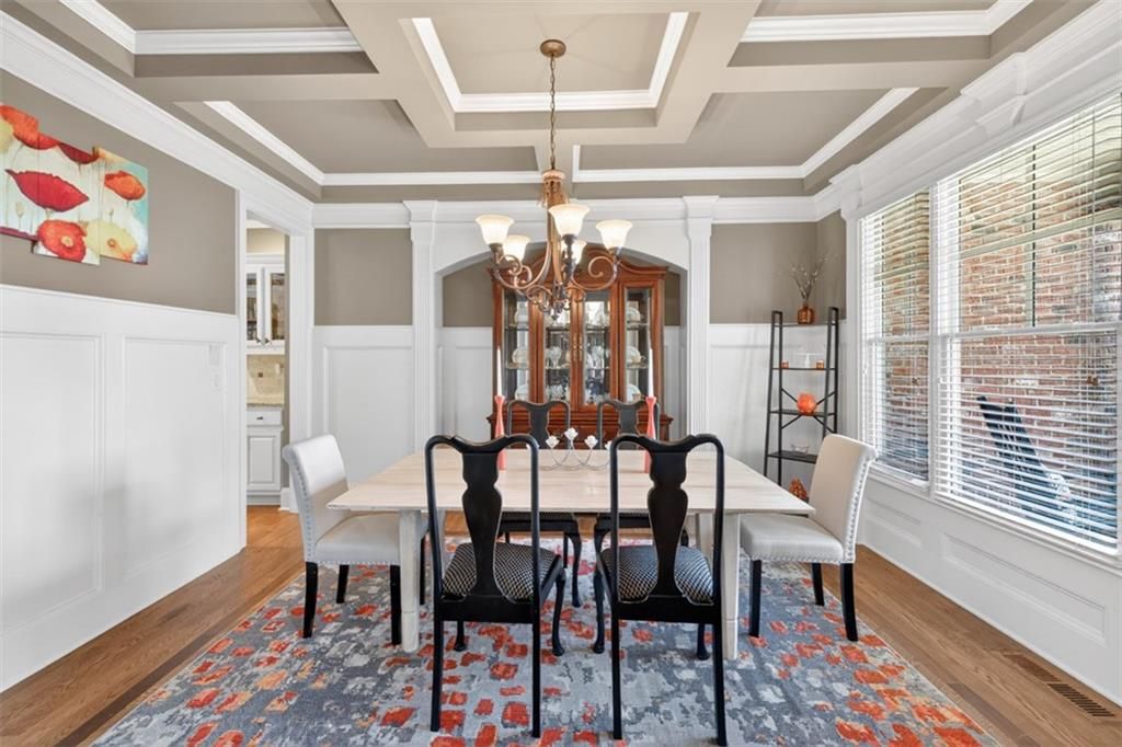 Image 7 of property listing at 4259 Sierra Creek Drive, Hoschton, GA 30548