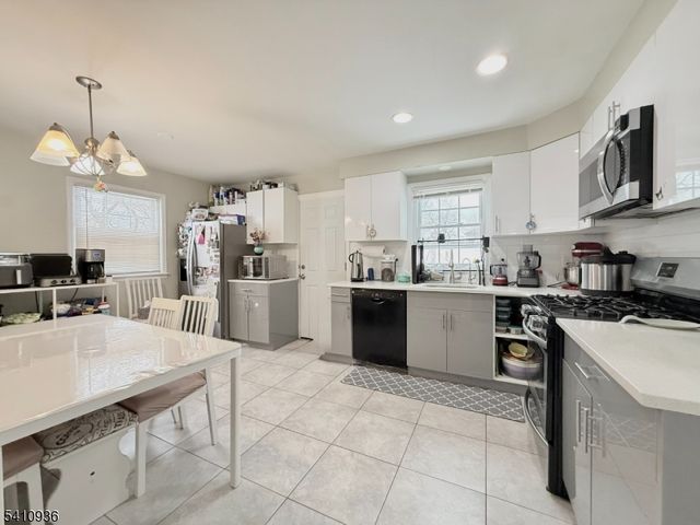 36 Cumberland Ave, Verona Twp., NJ 07044