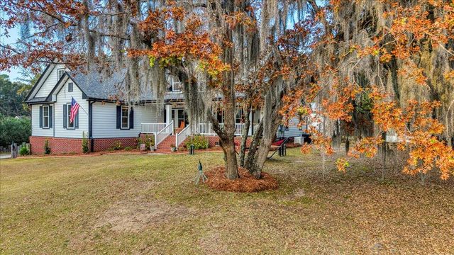 3687 Princess Pond Road, Summerton, SC 29148