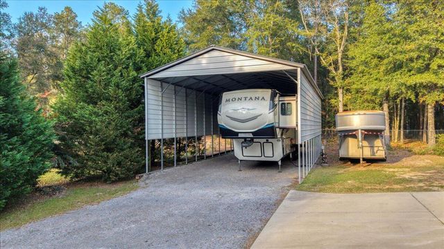 3687 Princess Pond Road, Summerton, SC 29148