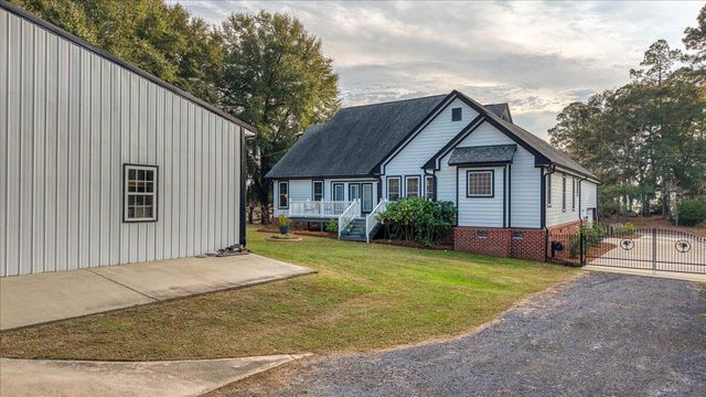 3687 Princess Pond Road, Summerton, SC 29148