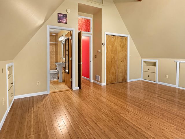 301 Bell Street, Middletown, CT 06457