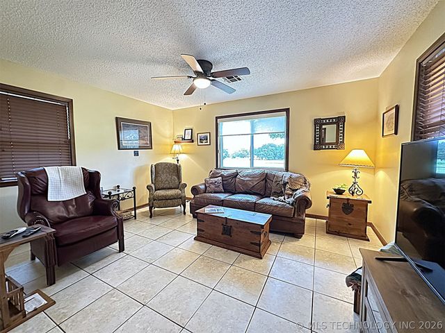 1174 Concord, Ardmore, OK 73401