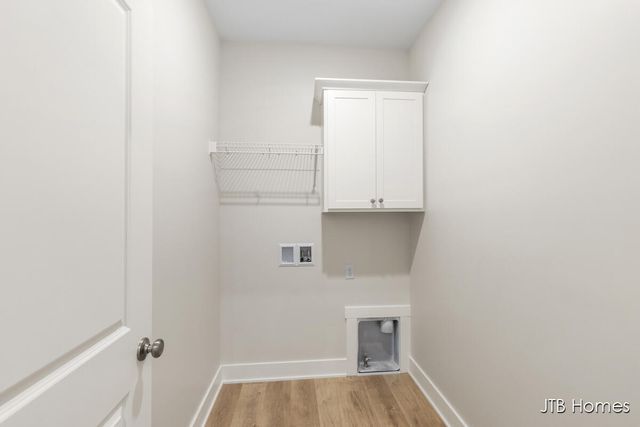 7603 Brook Villa Court 17, Allendale Twp, MI 49401