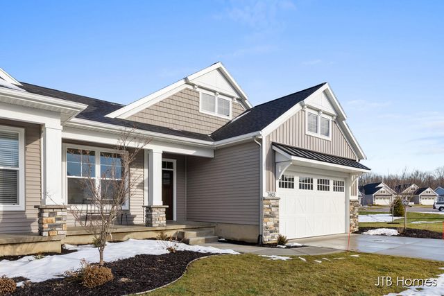 7603 Brook Villa Court 17, Allendale Twp, MI 49401