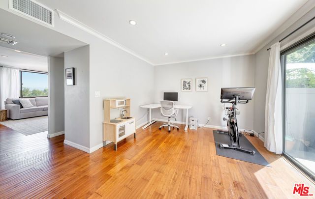 4247 Freedom Drive 502, Calabasas, CA 91302
