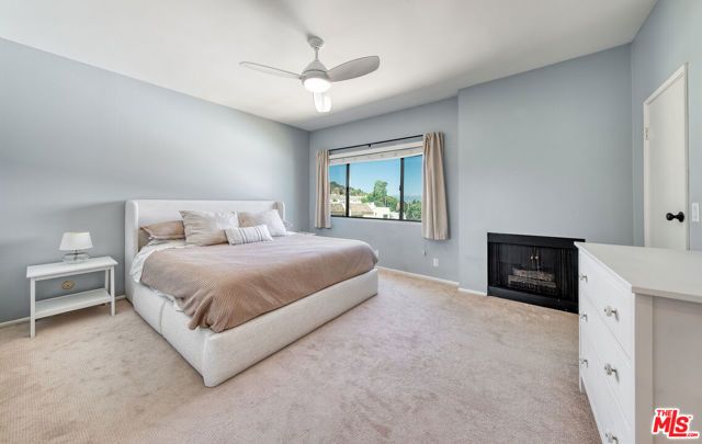 4247 Freedom Drive 502, Calabasas, CA 91302