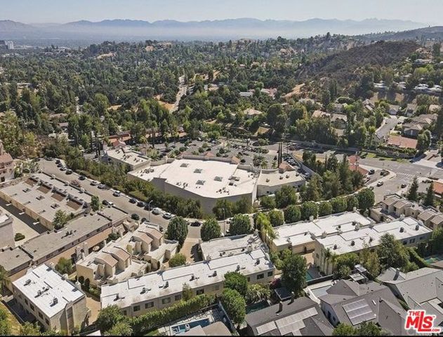 4247 Freedom Drive 502, Calabasas, CA 91302