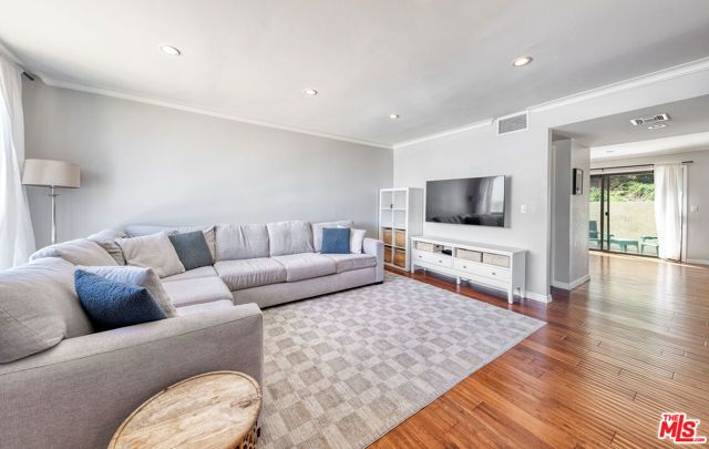 4247 Freedom Drive 502, Calabasas, CA 91302