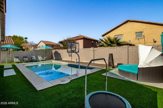 16988 W WINDERMERE Way, Surprise, AZ 85374