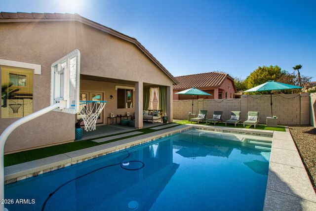 16988 W WINDERMERE Way, Surprise, AZ 85374