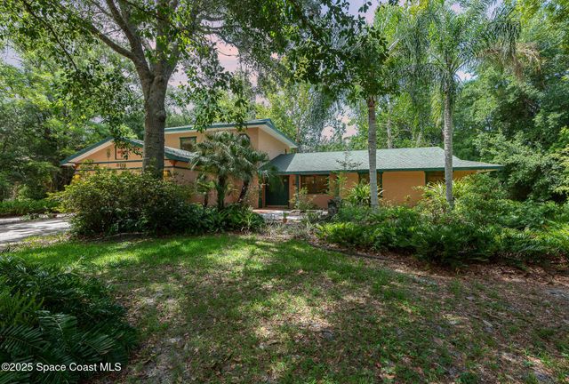 3717 SW Bayfield Street, Cocoa, FL 32926