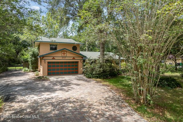 3717 SW Bayfield Street, Cocoa, FL 32926