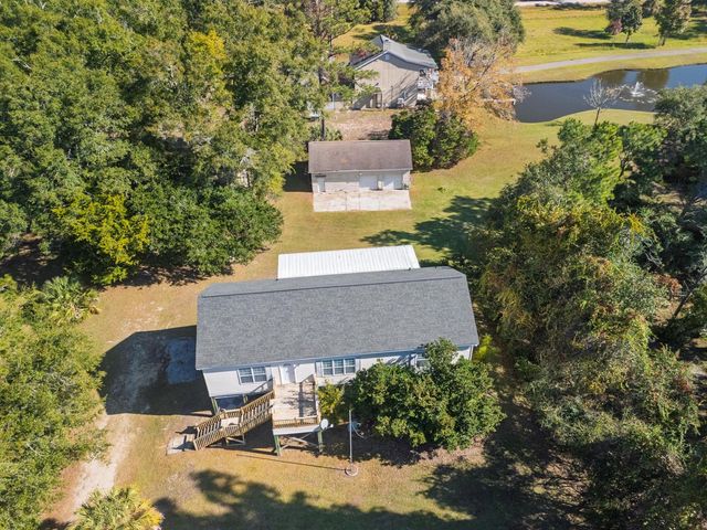 520 Fishing Creek Drive, Edisto Island, SC 29438