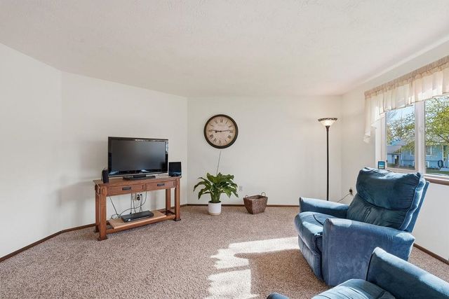 7621 N Dakota St, Spokane, WA 99208