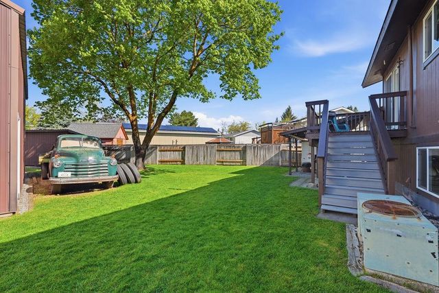 7621 N Dakota St, Spokane, WA 99208
