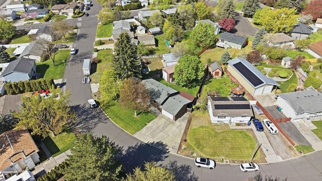 7621 N Dakota St, Spokane, WA 99208