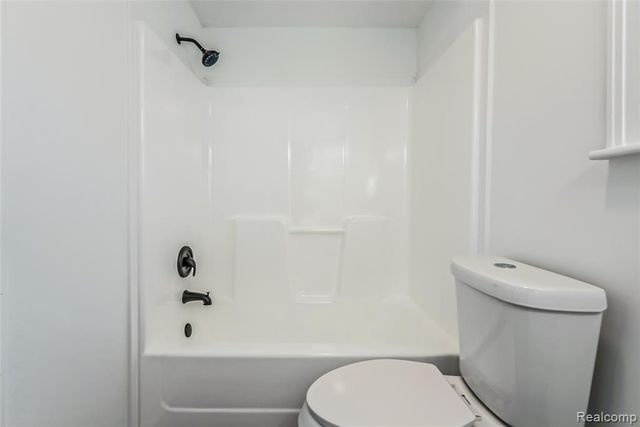 5697 Venice Road, Newport, MI 48166