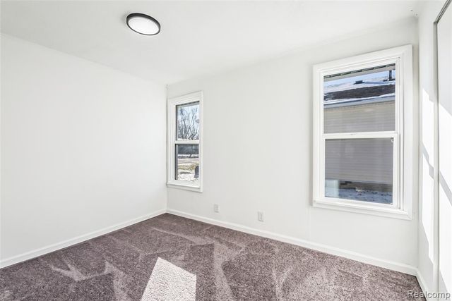 5697 Venice Road, Newport, MI 48166