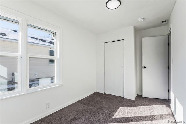 5697 Venice Road, Newport, MI 48166