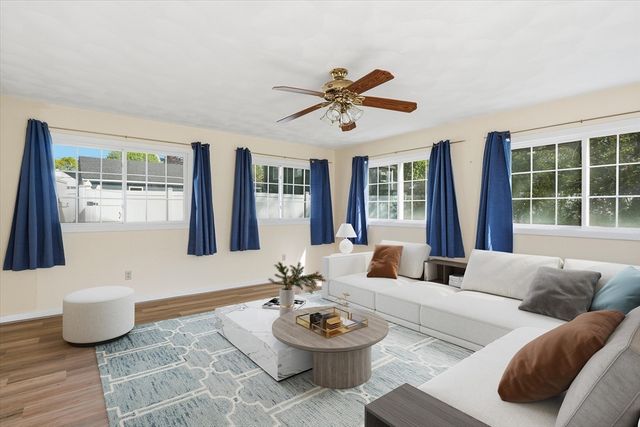 37 Princeton St, Danvers, MA 01923