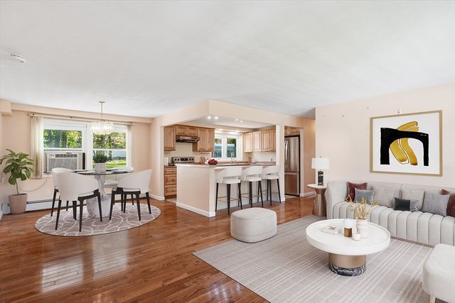 37 Princeton St, Danvers, MA 01923