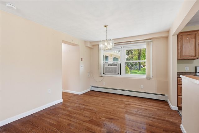 37 Princeton St, Danvers, MA 01923