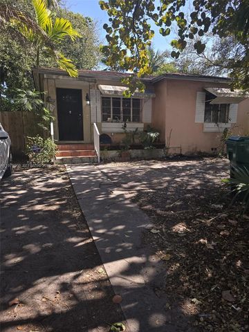 951 NW 37th Ave, Miami, FL 33125