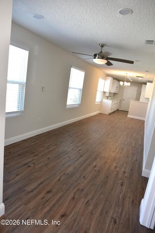 1118 E 3RD Street, Jacksonville, FL 32206