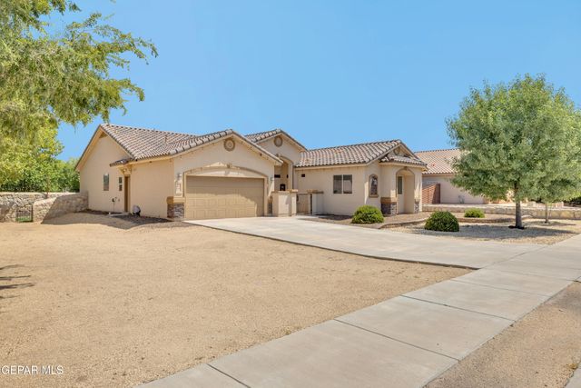 525 VALLEY PLUM Avenue, El Paso, TX 79932
