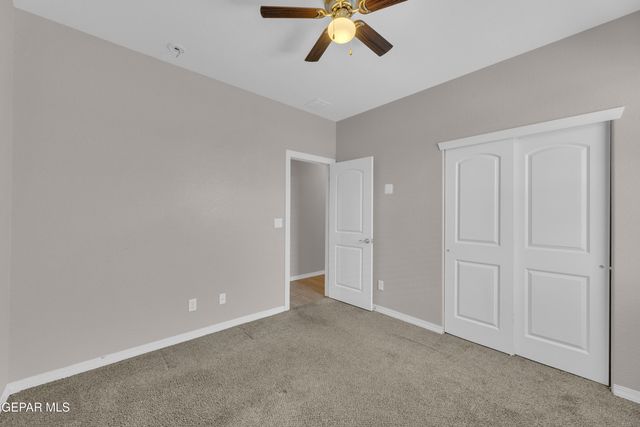 525 VALLEY PLUM Avenue, El Paso, TX 79932
