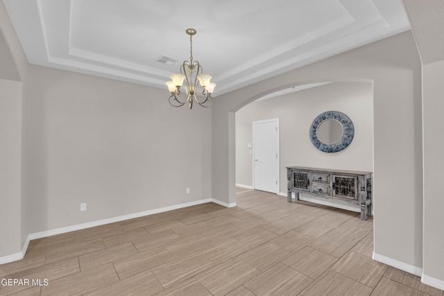 525 VALLEY PLUM Avenue, El Paso, TX 79932