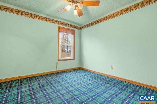 28 OUT OF BOUNDS RD, Palmyra, VA 22963