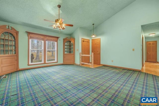 28 OUT OF BOUNDS RD, Palmyra, VA 22963