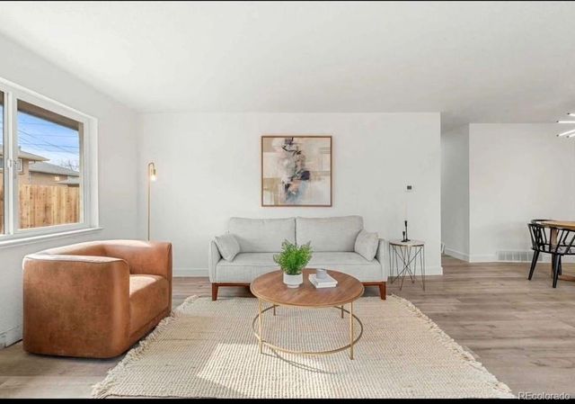 3313 Jasmine Street, Denver, CO 80207