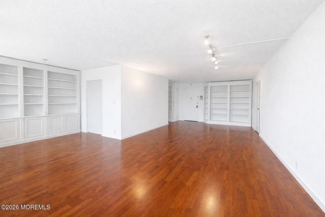 675 Ocean Avenue N 6M, Long Branch, NJ 07740