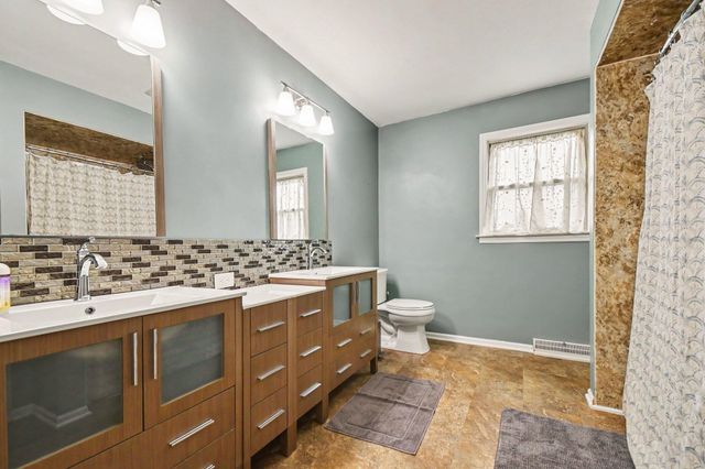 3534 Algonac Drive Sw, Grandville City, MI 49418