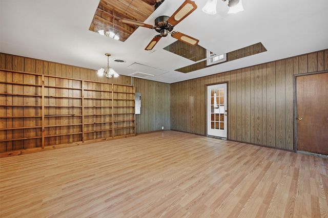 1746 Fm 678, Gainesville, TX 76240