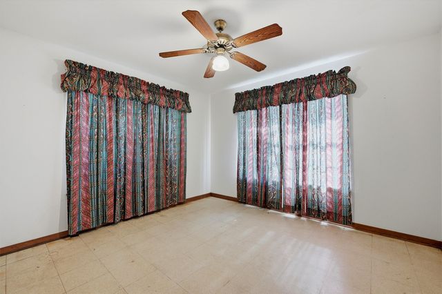 1746 Fm 678, Gainesville, TX 76240