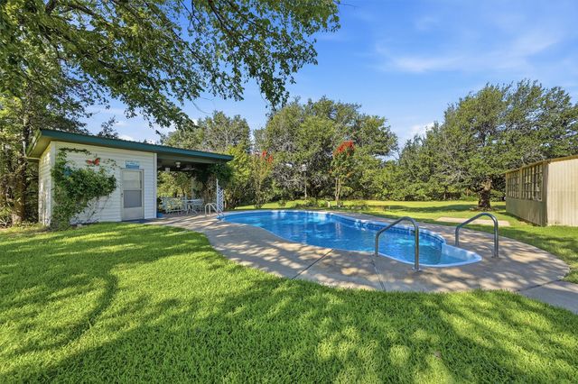 1746 Fm 678, Gainesville, TX 76240