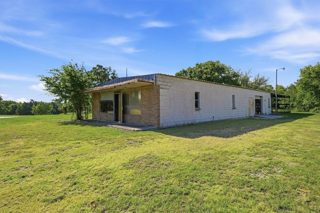 1746 Fm 678, Gainesville, TX 76240