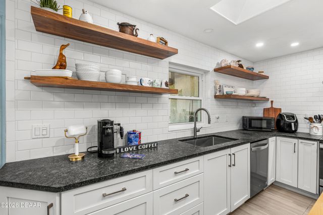 3432 Country Walk Drive, Port Orange, FL 32129