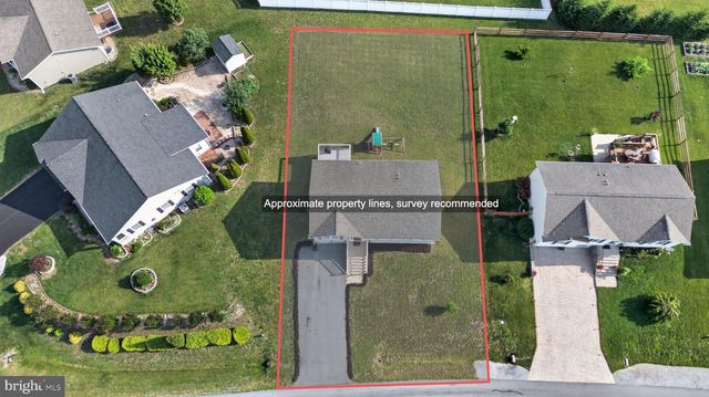 481 IVES ST, Martinsburg, WV 25405