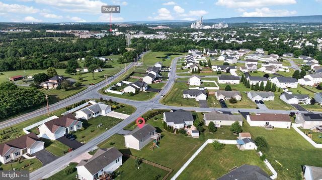 481 IVES ST, Martinsburg, WV 25405